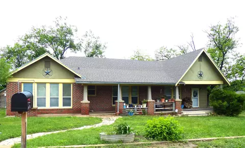 606 S Blackburn, Brady, TX 76825