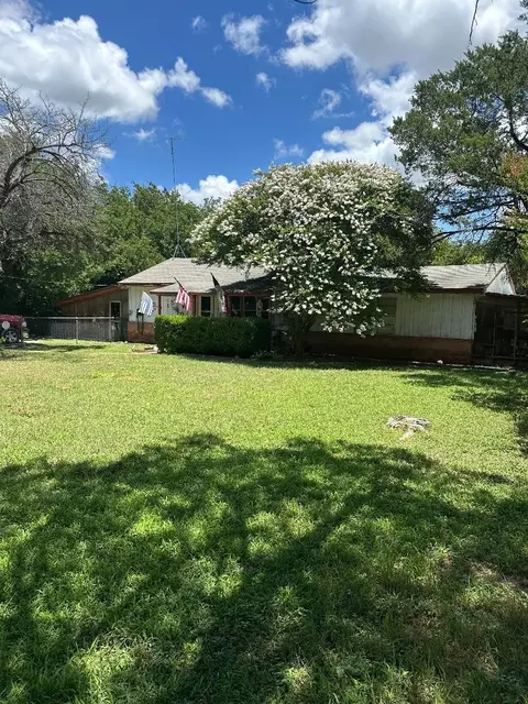 122 Erie Trl, Whitney, TX 76692