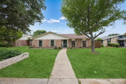 1704 California Trl, Plano, TX 75023