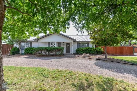 1070 Larned Ln, Abilene, TX 79602