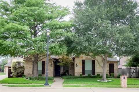 1212 Surrey Ln, Allen, TX 75013