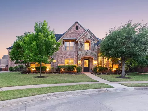 3903 Chevy Chase Ln, Frisco, TX 75033