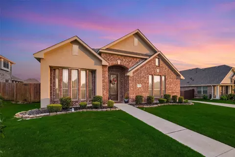 1128 Sutton Pl, Desoto, TX 75115