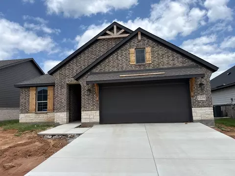 1229 Colca Dr, Springtown, TX 76082