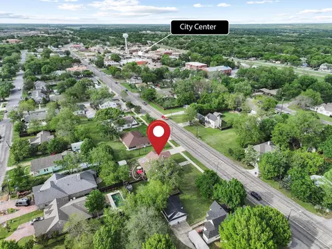 530 S Waco St, Van Alstyne, TX 75495