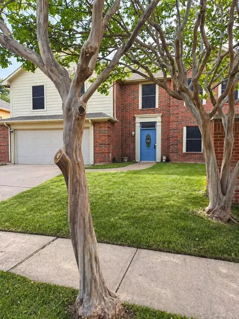 4301 Hudson Ave, Grand Prairie, TX 75052