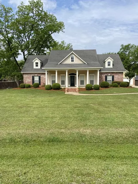5814 Caspiana Ln, Bossier City, LA 71112