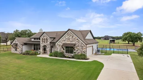 1800 Knox Rd, Tolar, TX 76476