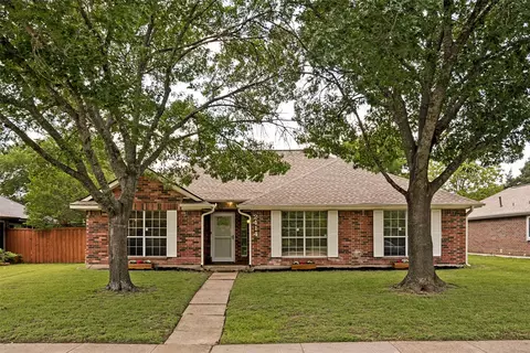 2414 Mapleridge Dr, Garland, TX 75044