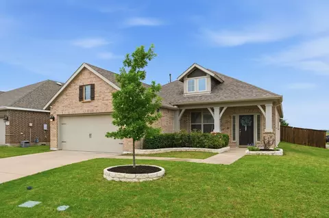 1545 Seminole Dr, Forney, TX 75126