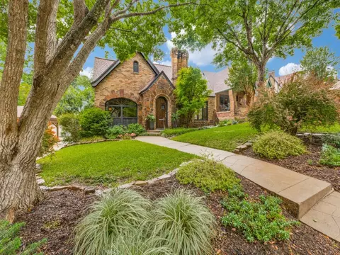 1107 Clermont Ave, Dallas, TX 75223