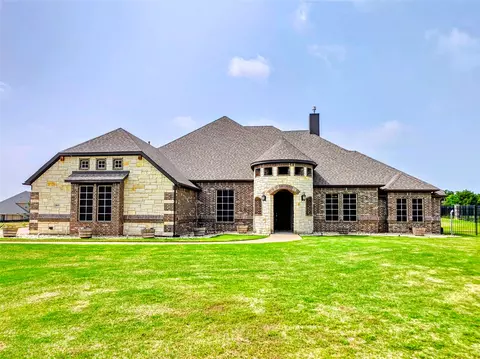2015 Alps Ct, Cedar Hill, TX 75104