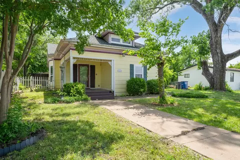 5824 Boone St, Sachse, TX 75048
