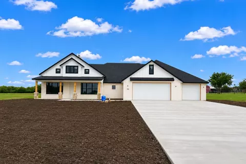 1054 Dove Hill Br, Weatherford, TX 76088