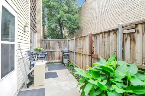 2702 Douglas Ave #125, Dallas, TX 75219