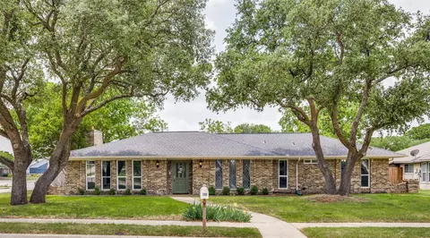 2900 Knollwood Dr, Plano, TX 75075