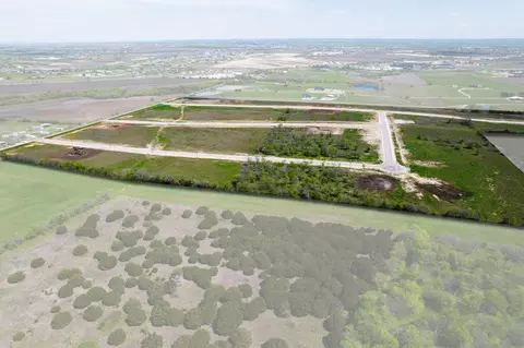 8520 Wild Colt Dr, Godley, TX 76044