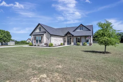 3224 N Cardinal Rd, Azle, TX 76020