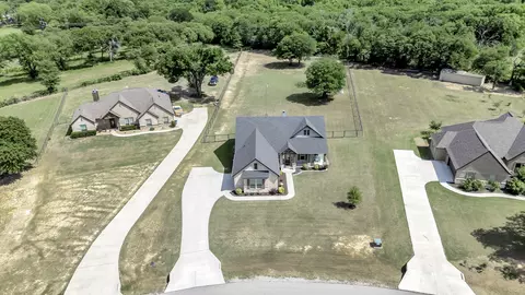 3224 N Cardinal Rd, Azle, TX 76020