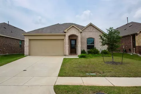 2423 Lemco Dr, Forney, TX 75126