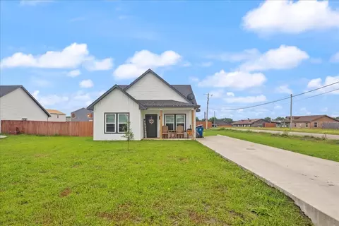 102 Don Ln, Itasca, TX 76055