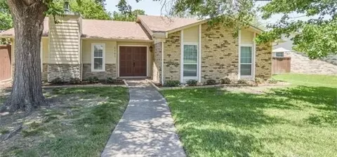 2405 Choctaw Dr, Plano, TX 75093