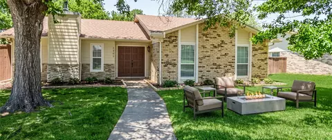 2405 Choctaw Dr, Plano, TX 75093