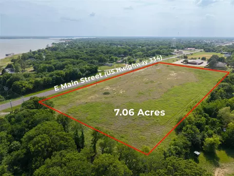 762 E Main St, Gun Barrel City, TX 75156