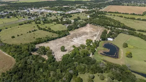 1065 Bluff Springs Rd, Ferris, TX 75125