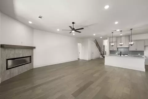 Living - 313 Fire Blade Dr, Aledo, TX 76008 photo 2 of 2