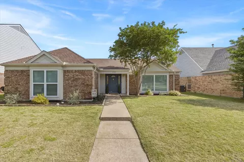 2110 Lansdown Dr, Carrollton, TX 75010