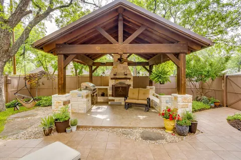 6203 Prospect Hill Dr, Granbury, TX 76049