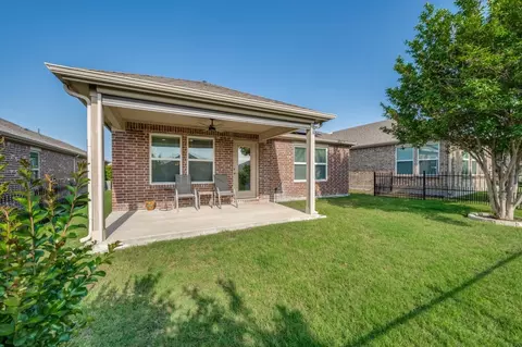 7620 Parade Dr, Krugerville, TX 76227