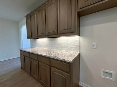 Kitchen - 1124 Trinity Dr, Springtown, TX 76082 photo 2 of 2