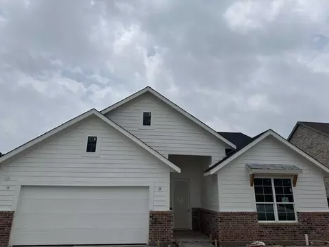 1124 Trinity Dr, Springtown, TX 76082