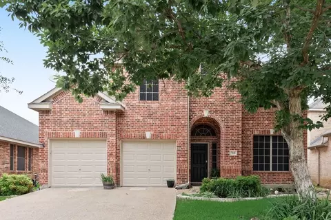 7040 Sea Star Dr, Grand Prairie, TX 75054