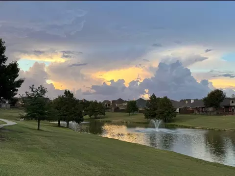 7040 Sea Star Dr, Grand Prairie, TX 75054