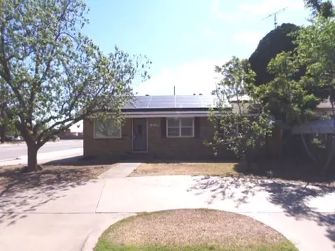 2218 Joliet St, Plainview, TX 79072