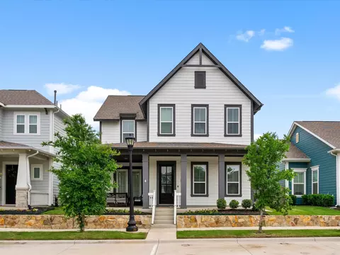 8805 Grand Ave, North Richland Hills, TX 76180