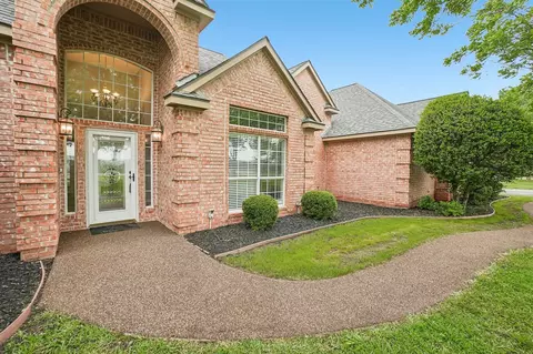 1252 Orchard Ln, Ennis, TX 75119