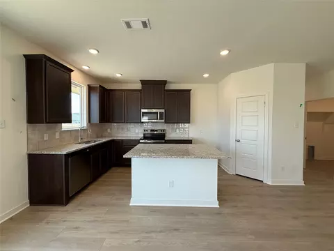 Kitchen - 11400 Celestial Ct, Lorena, TX 76655 photo 1 of 1