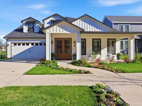 820 Park Place Blvd, Rockwall, TX 75087