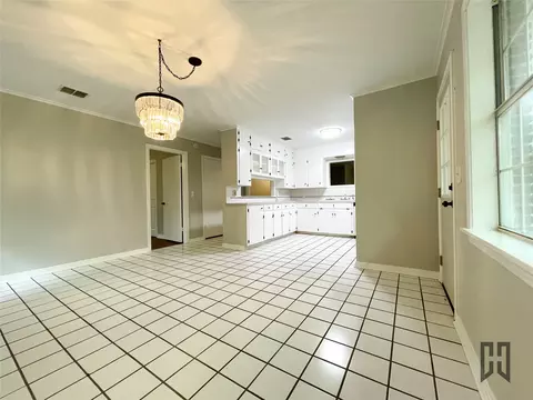 Dining - 702 Browning Dr, Springhill, LA 71075 photo 2 of 2