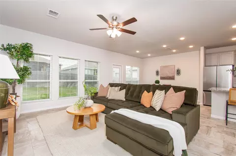 736 Jersey Ct, Troy, TX 76579
