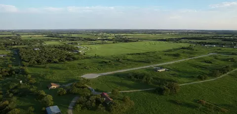1036 Carnagie Rd, Poolville, TX 76487