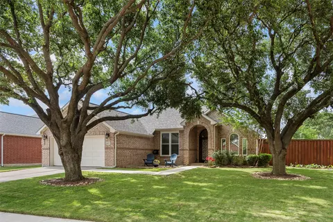 1409 Old Oak Trl, Flower Mound, TX 75028