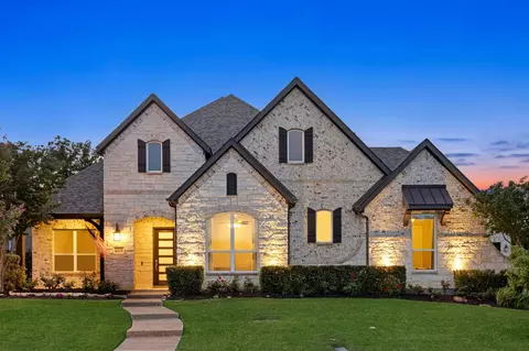 519 Asheville Ln, Trophy Club, TX 76262