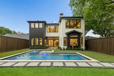 7615 Morton St, Dallas, TX 75209