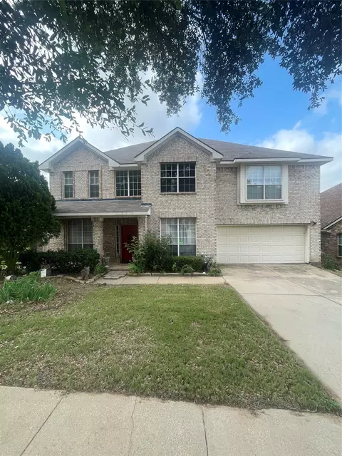5512 Thornberry Dr, Fort Worth, TX 76137
