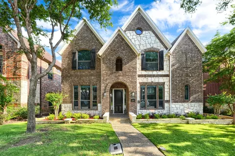 2246 Longview Rd, Irving, TX 75063